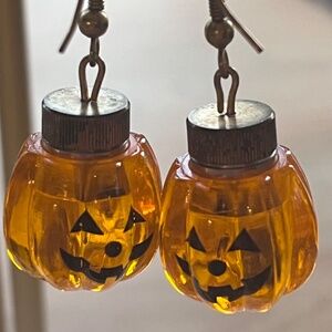 Vintage Jack O Lantern pierced earrings halloween pumpkin